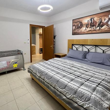 Apartment In Skanderbeg Square - Tirana Center 2 Екстериор снимка