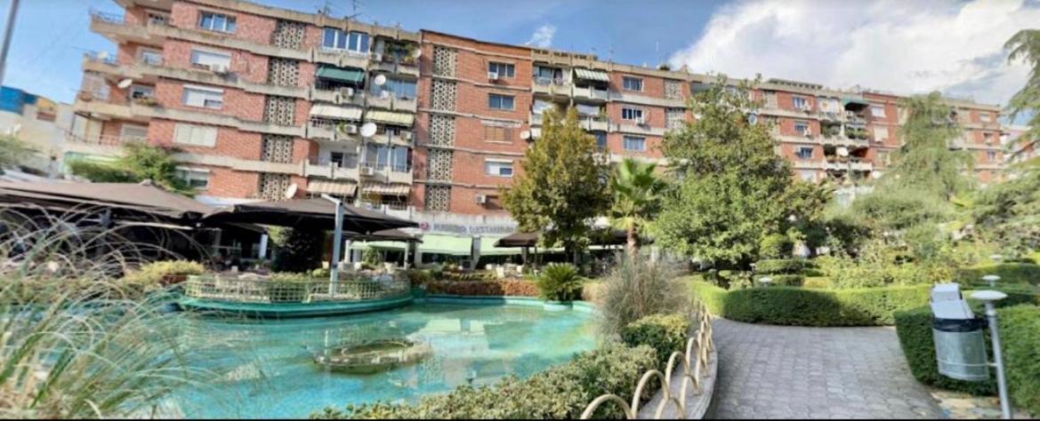 Apartment In Skanderbeg Square - Tirana Center 2 Екстериор снимка